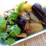 Pommes de terre et aubergine sauce douce