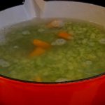 Crème de pois cassés et carottes aux épices 4